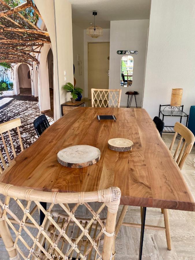 Appartement Lumineux 6 Places Avec Vue Sur Marina Mandelieu エクステリア 写真
